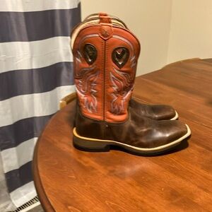 Men’s Twisted X 12” orange boots unworn